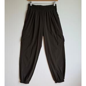 Vuori Villa Cargo Jogger Pant Womens Small Dark Brown Lightweight Stretchy